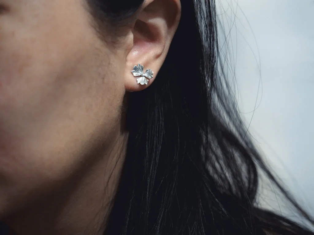 Trillium Backless Earring