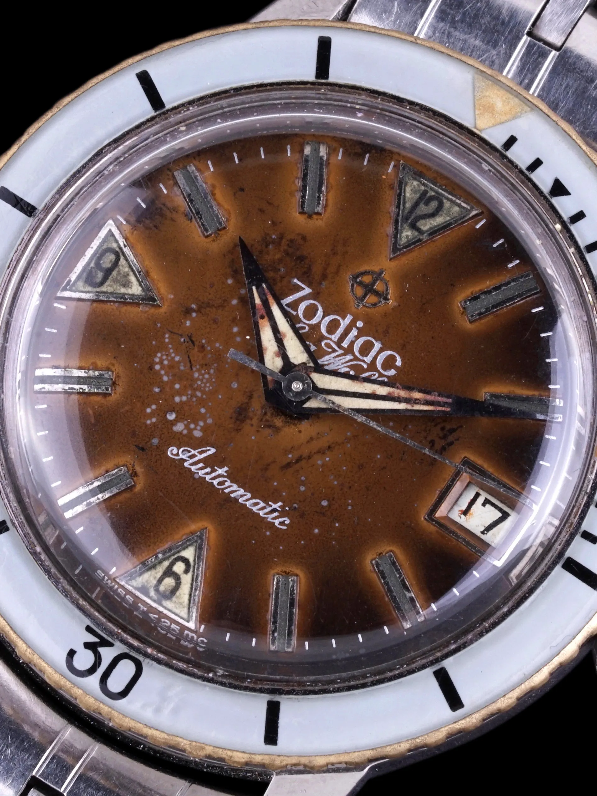 Tropical 1960s Zodiac Sea Wolf (Ref. 722-946B)