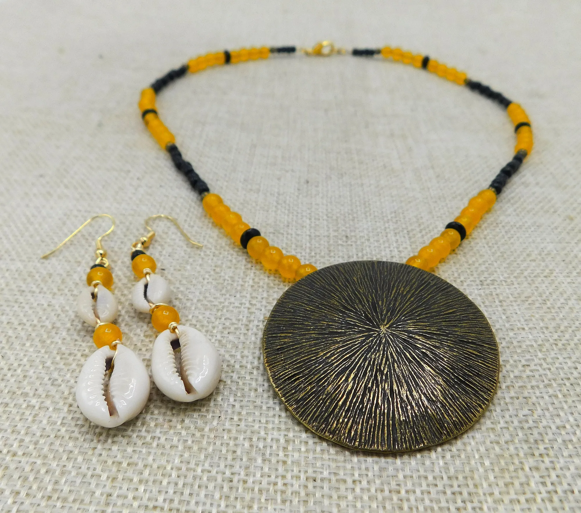 Women Yellow Beaded Jewelry Set Black Antique Bronze Round Circle Pendant Black Owned