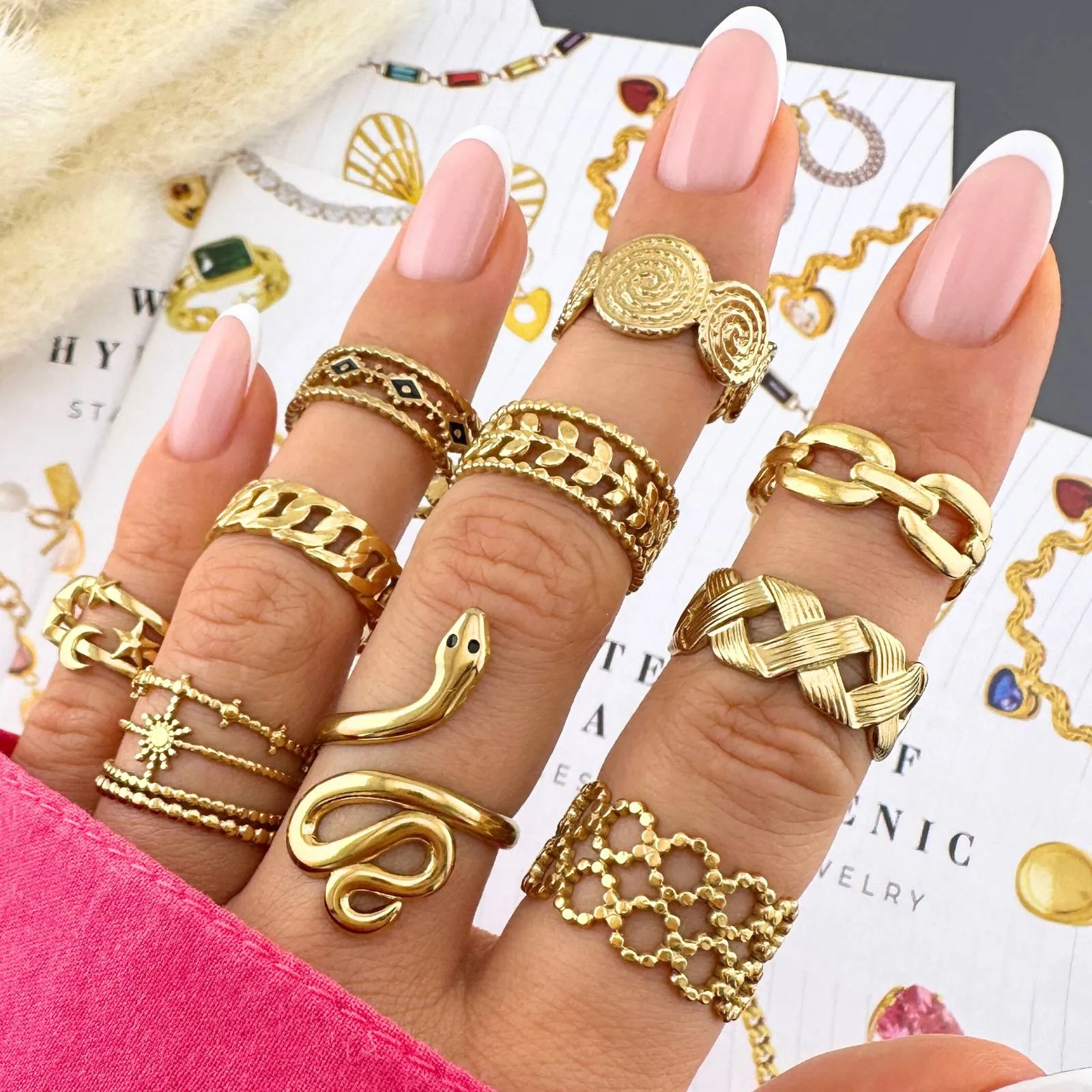 Woven Knot Lattice Ring – 18K Gold